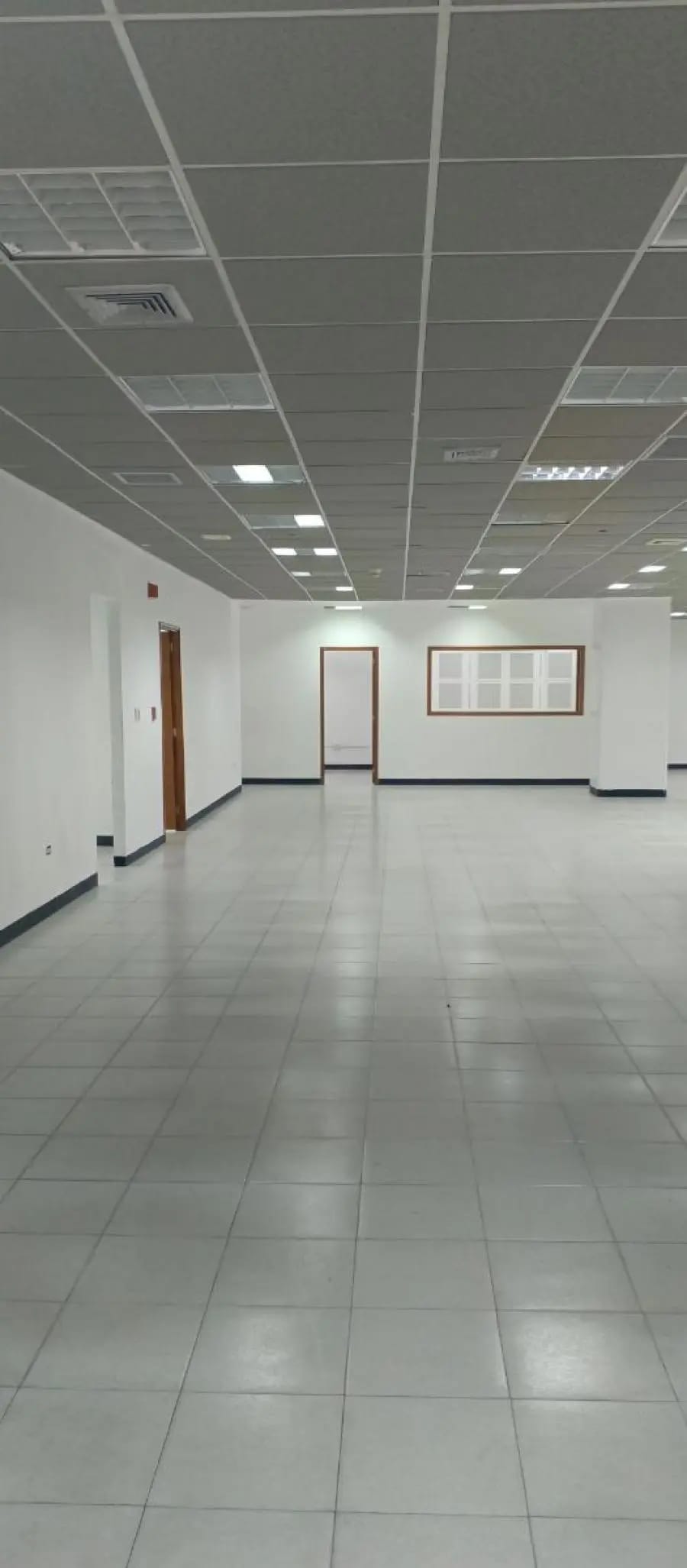 Oficina en Alquiler en Sucre Caracas - 4