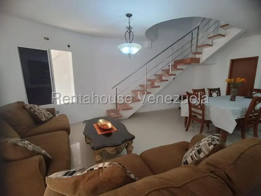 Casa en Alquiler en Maracaibo - 2