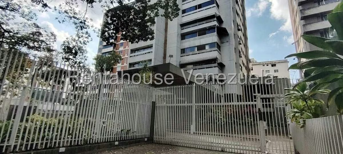 Apartamento (Penthouse) en Venta en La Florida, Distrito Metropolitano