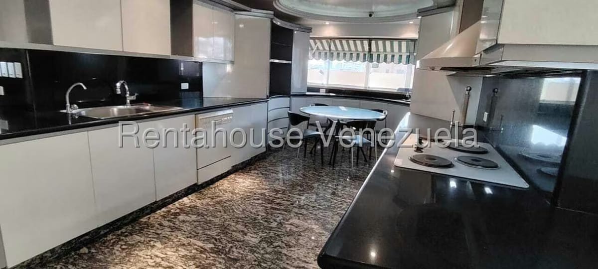 Apartamento (Penthouse) en Venta en La Florida, Distrito Metropolitano - 19