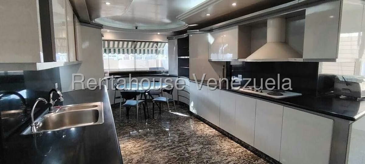 Apartamento (Penthouse) en Venta en La Florida, Distrito Metropolitano - 21