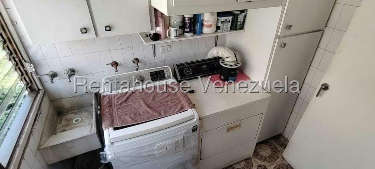 Apartamento (Penthouse) en Venta en La Florida, Distrito Metropolitano - 25