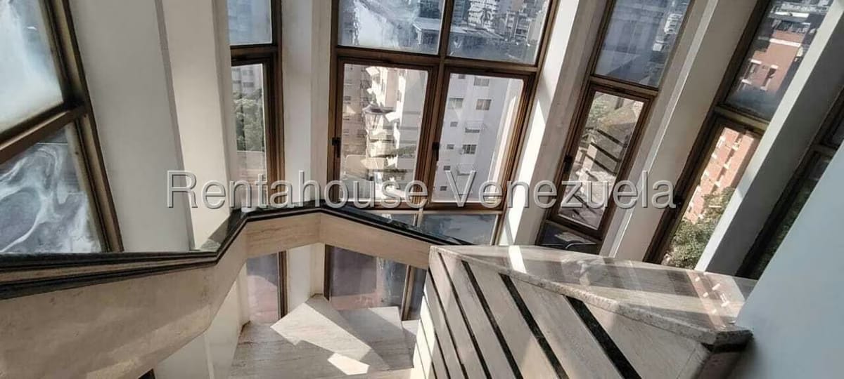 Apartamento (Penthouse) en Venta en La Florida, Distrito Metropolitano - 27