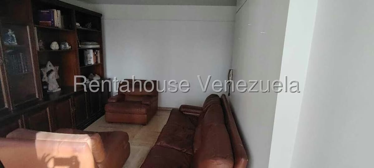 Apartamento (Penthouse) en Venta en La Florida, Distrito Metropolitano - 29