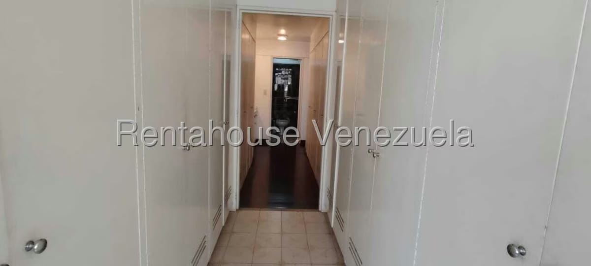 Apartamento (Penthouse) en Venta en La Florida, Distrito Metropolitano - 34