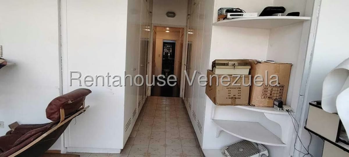 Apartamento (Penthouse) en Venta en La Florida, Distrito Metropolitano - 35