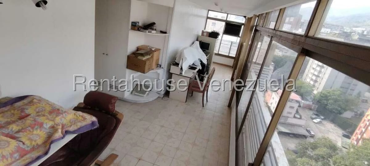 Apartamento (Penthouse) en Venta en La Florida, Distrito Metropolitano - 36