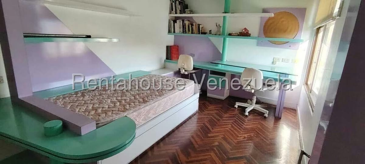 Apartamento (Penthouse) en Venta en La Florida, Distrito Metropolitano - 39