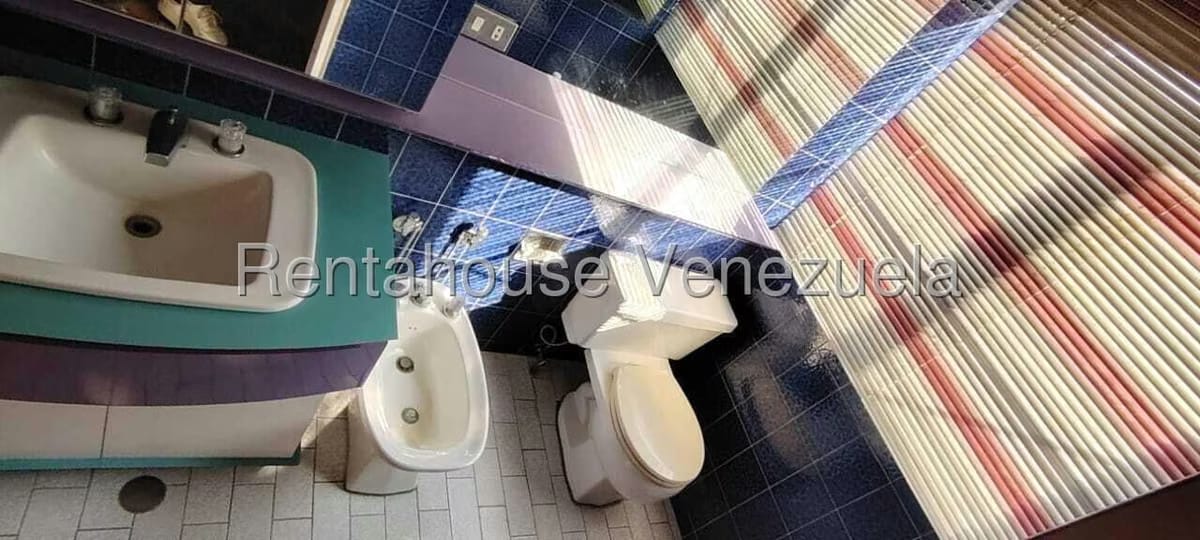 Apartamento (Penthouse) en Venta en La Florida, Distrito Metropolitano - 41