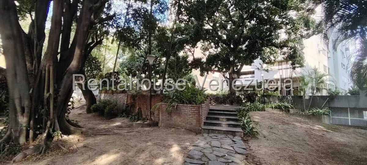 Apartamento (Penthouse) en Venta en La Florida, Distrito Metropolitano - 55