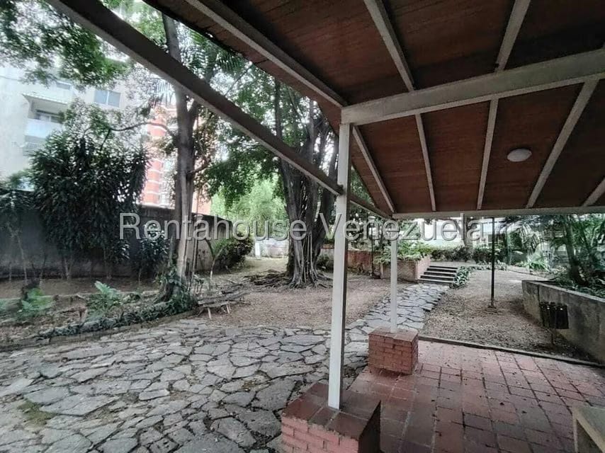 Apartamento (Penthouse) en Venta en La Florida, Distrito Metropolitano - 57