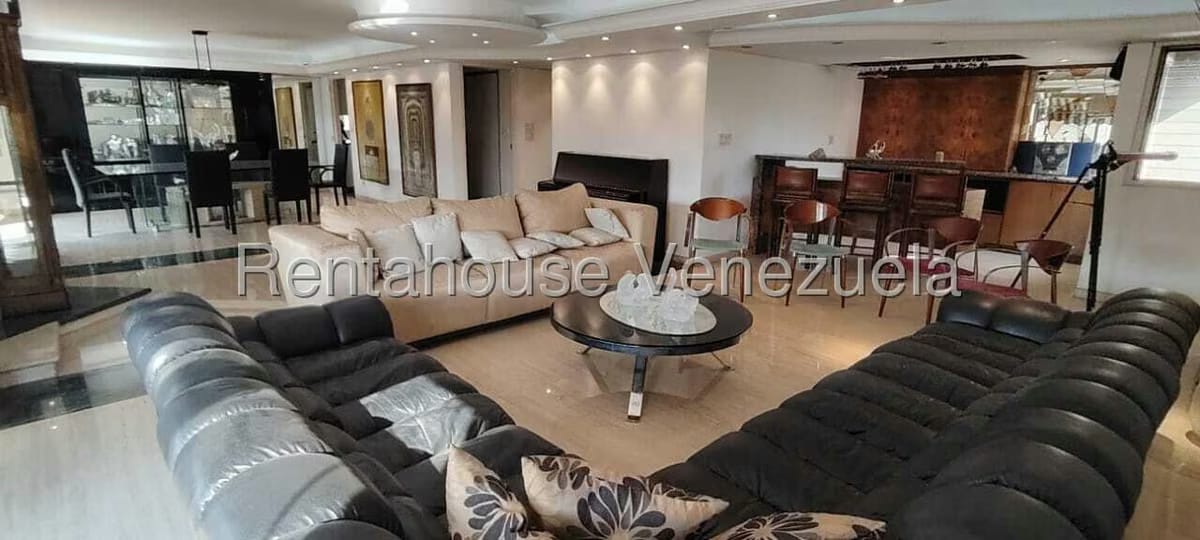 Apartamento (Penthouse) en Venta en La Florida, Distrito Metropolitano - 7