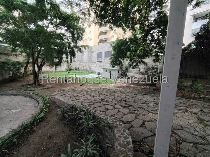 Apartamento (Penthouse) en Venta en La Florida, Distrito Metropolitano - 62