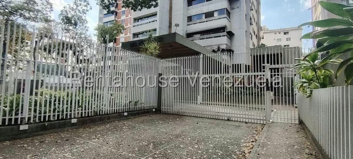 Apartamento (Penthouse) en Venta en La Florida, Distrito Metropolitano - 67