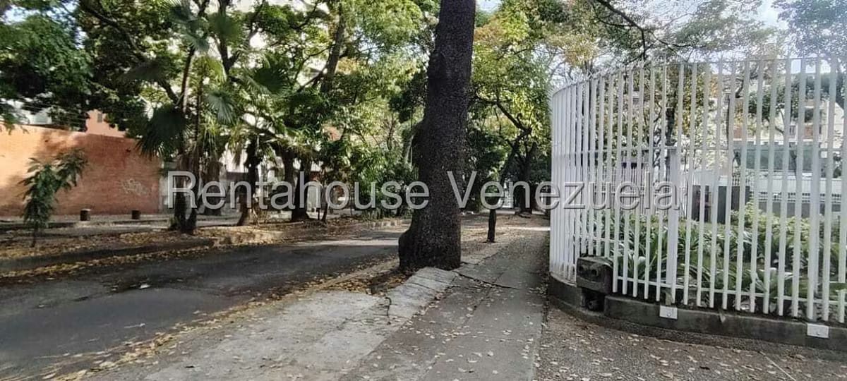 Apartamento (Penthouse) en Venta en La Florida, Distrito Metropolitano - 68
