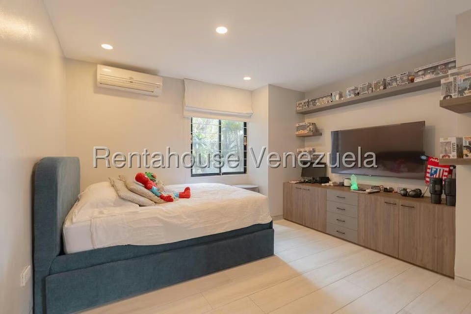 Apartamento (1 Nivel) en Venta en Country Club, Distrito Metropolitano - 34