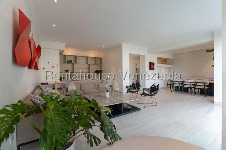 Apartamento (1 Nivel) en Venta en Country Club, Distrito Metropolitano - 6