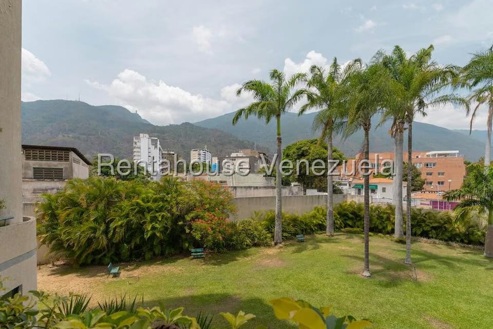 Apartamento (1 Nivel) en Venta en Country Club, Distrito Metropolitano - 57