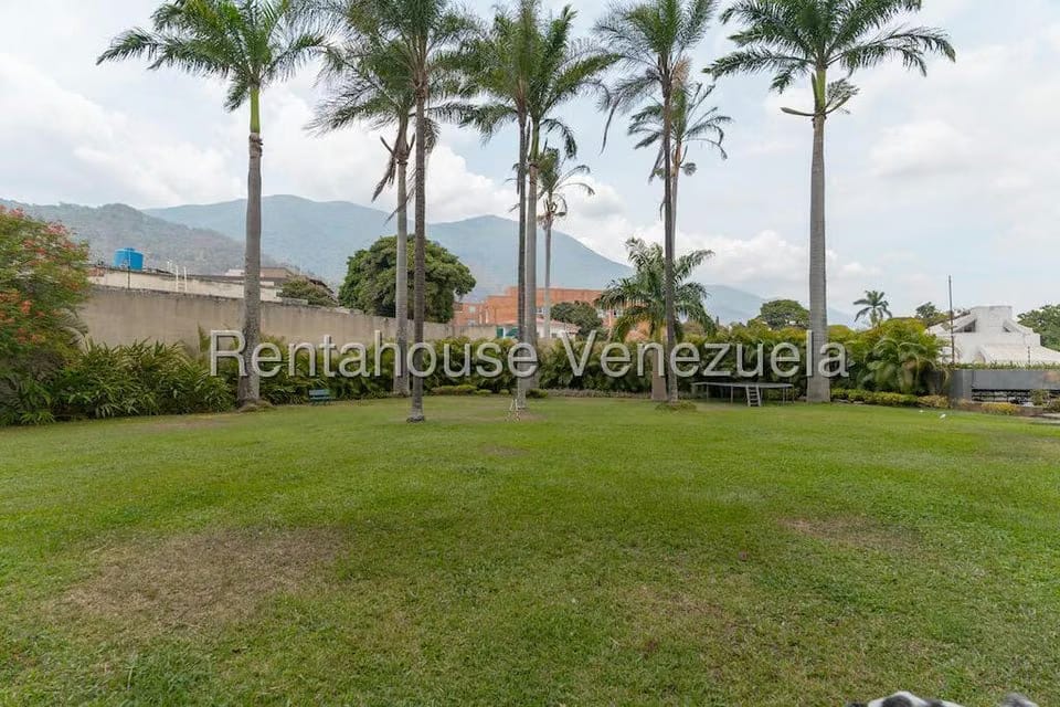 Apartamento (1 Nivel) en Venta en Country Club, Distrito Metropolitano - 61