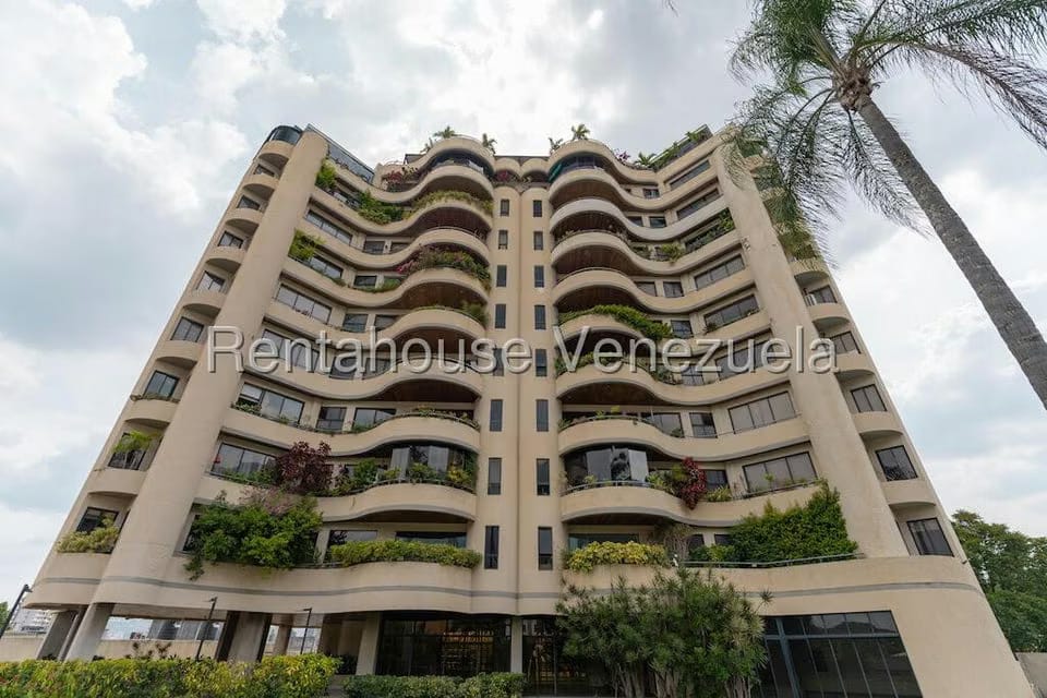 Apartamento (1 Nivel) en Venta en Country Club, Distrito Metropolitano - 62