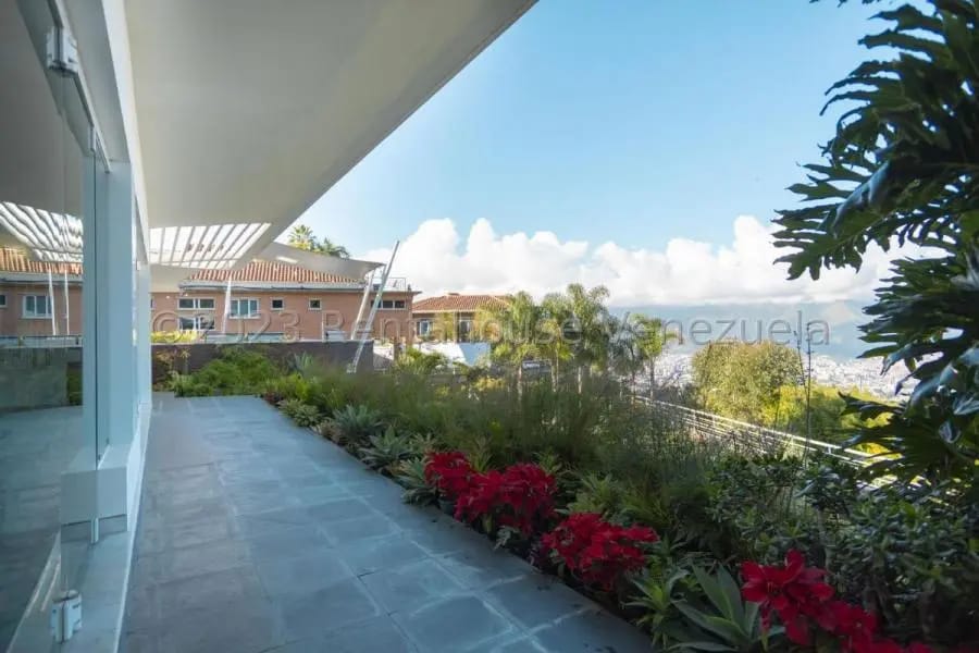 Casa en Venta en Alto Hatillo Caracas - 11