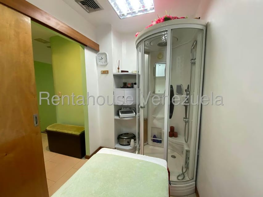 Negocios y Empresas (Belleza y Salud) en Venta en Macaracuay, Distrito Metropolitano - 23