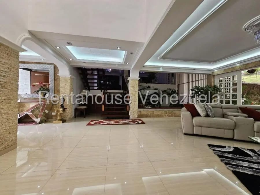 Casa en Venta en Cumbres de Curumo Caracas - 17