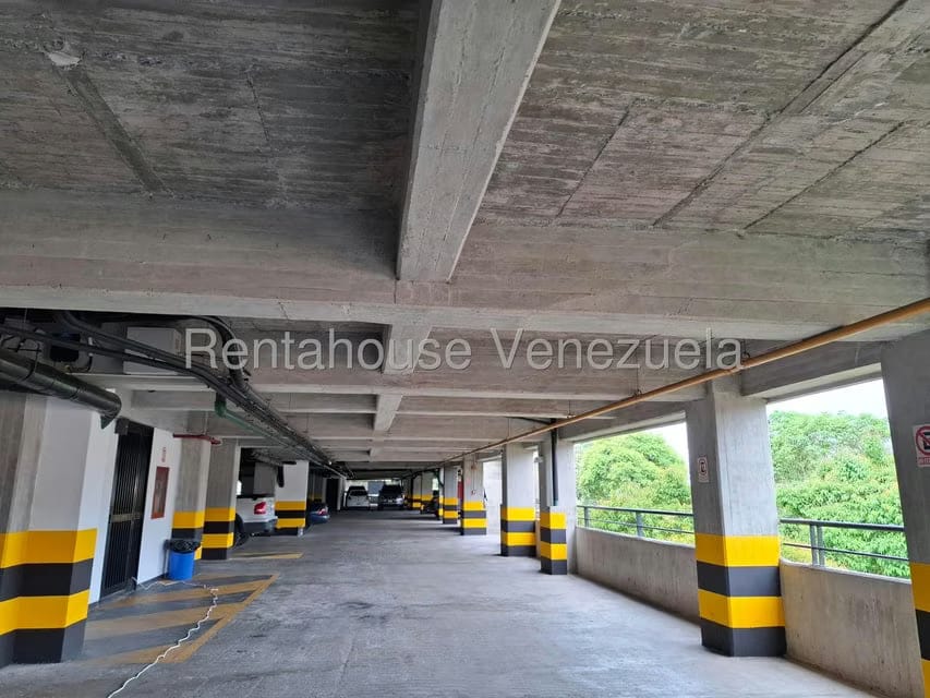 Apartamento (1 Nivel) en Venta en Parque el Retiro, Miranda - 20