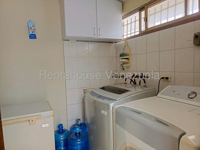 Casa (Duplex) en Venta en Los Parques, Miranda - 17