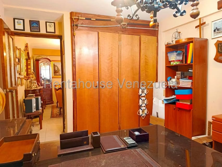 Casa (Duplex) en Venta en Los Parques, Miranda - 22