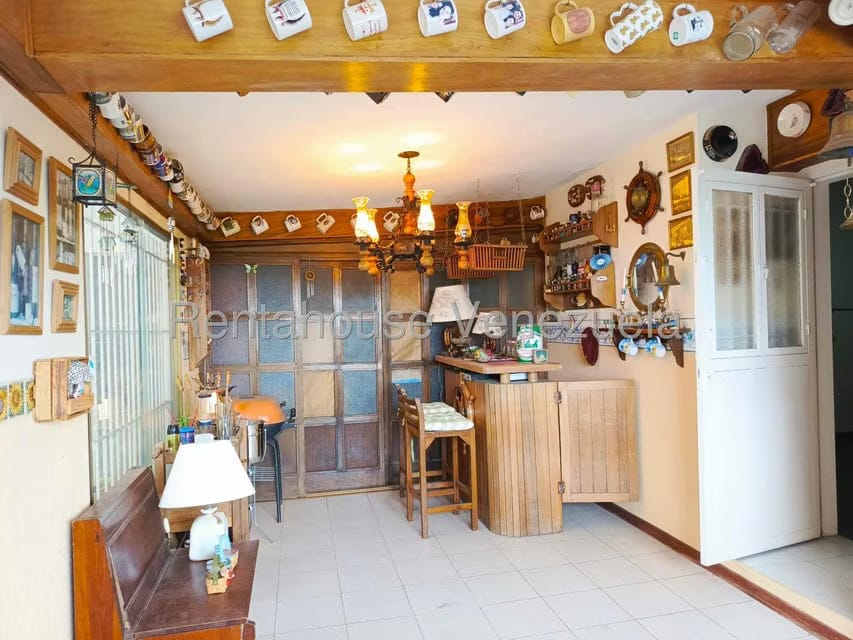 Casa (Duplex) en Venta en Los Parques, Miranda - 27