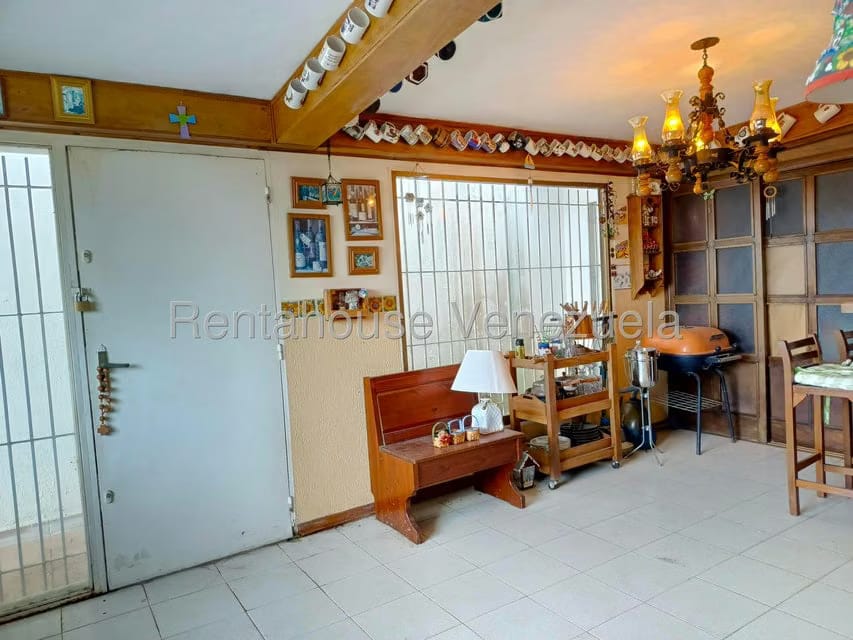 Casa (Duplex) en Venta en Los Parques, Miranda - 31