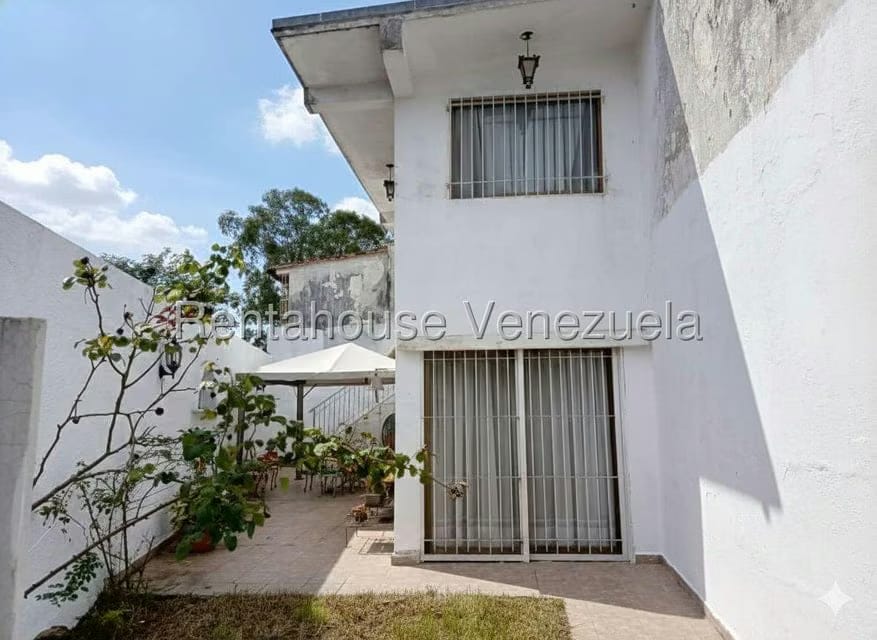 Casa (Duplex) en Venta en Los Parques, Miranda - 7