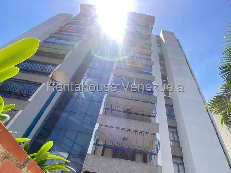 Apartamento en Venta en Baruta Caracas - 3
