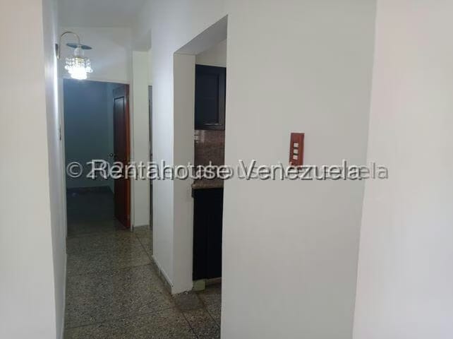 Casa (1 Nivel) en Alquiler en La Hacienda, Lara - 14