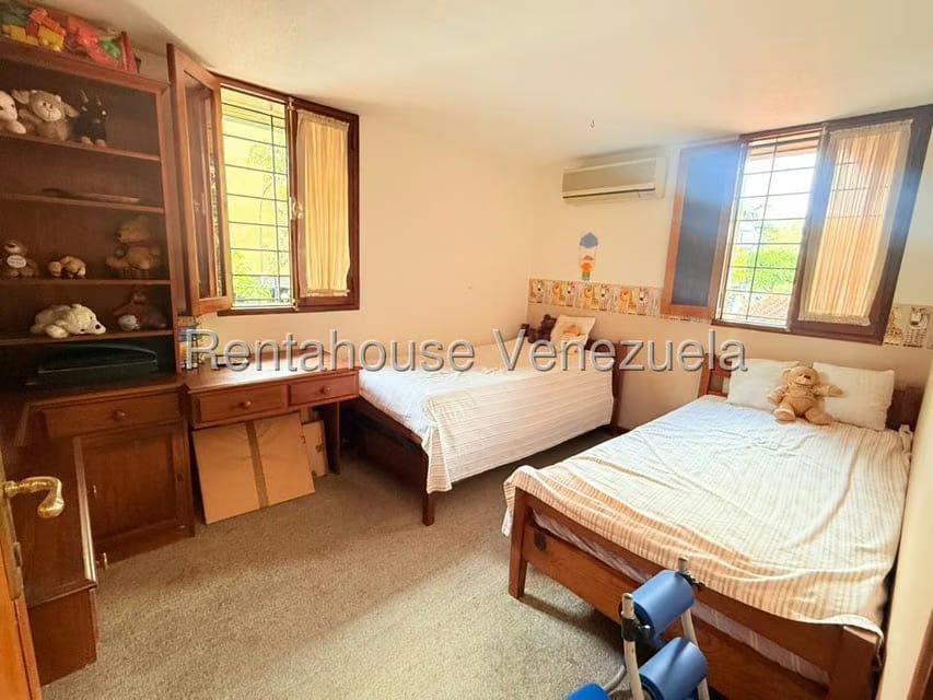 Casa (Multipes Niveles) en Venta en La Lagunita Country Club, Distrito Metropolitano - 21