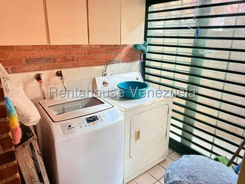 Casa (Multipes Niveles) en Venta en La Lagunita Country Club, Distrito Metropolitano - 26