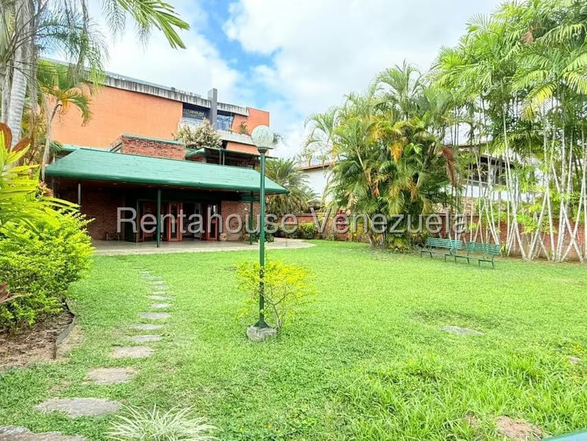 Casa (Multipes Niveles) en Venta en La Lagunita Country Club, Distrito Metropolitano - 31