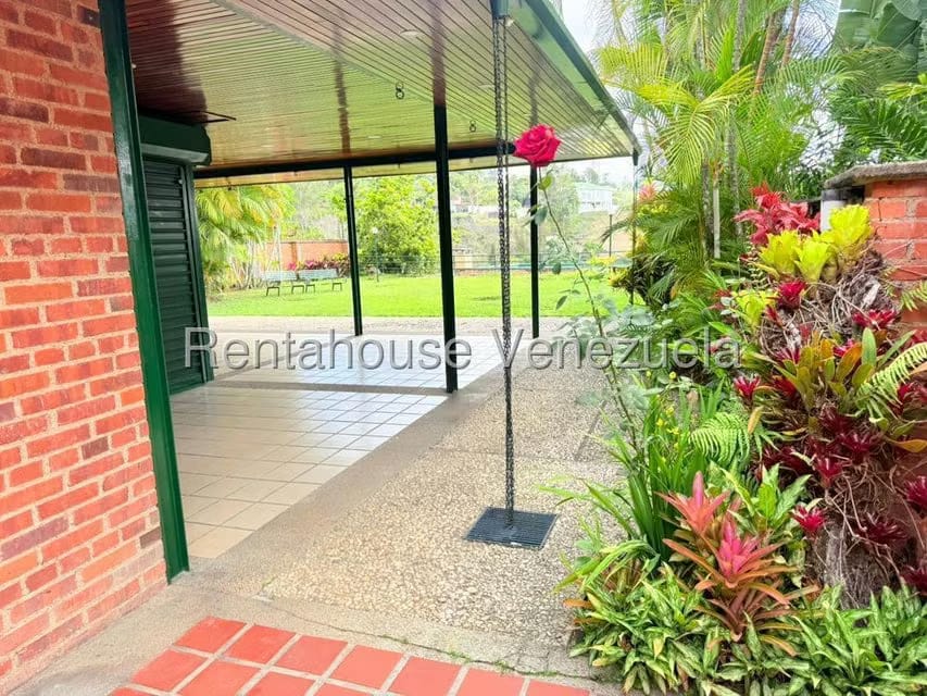 Casa (Multipes Niveles) en Venta en La Lagunita Country Club, Distrito Metropolitano - 40