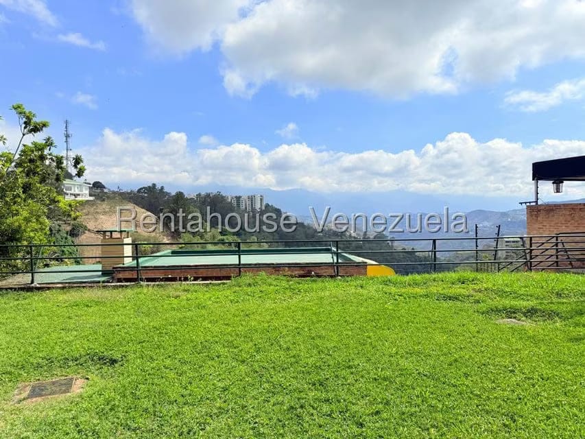 Casa (Multipes Niveles) en Venta en La Lagunita Country Club, Distrito Metropolitano - 45