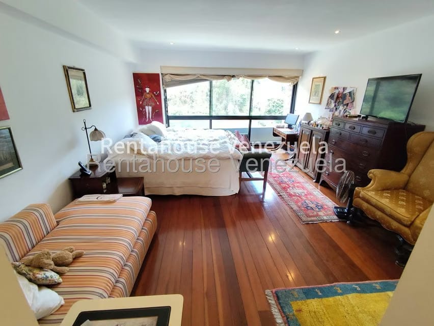 Apartamento (1 Nivel) en Alquiler en Lomas de La Lagunita, Distrito Metropolitano - 12