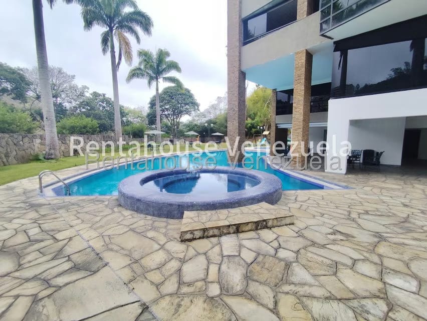 Apartamento (1 Nivel) en Alquiler en Lomas de La Lagunita, Distrito Metropolitano - 43