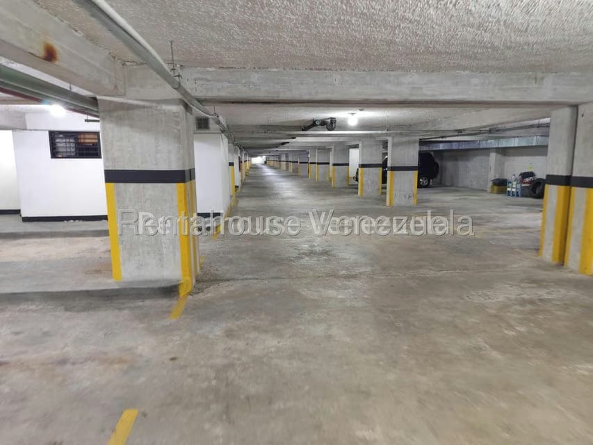 Apartamento (1 Nivel) en Alquiler en Lomas de La Lagunita, Distrito Metropolitano - 57