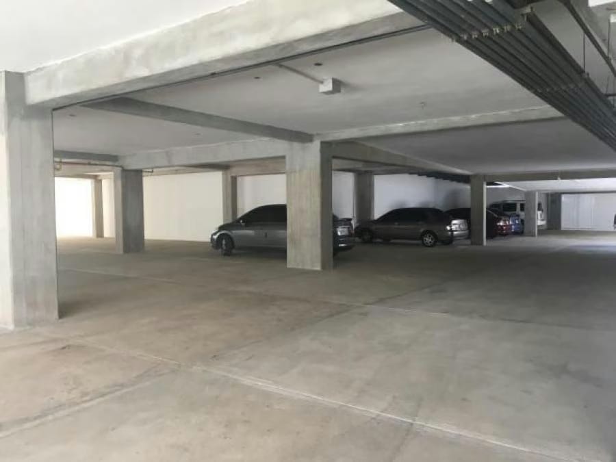 Apartamento en Venta en Maracaibo - 2