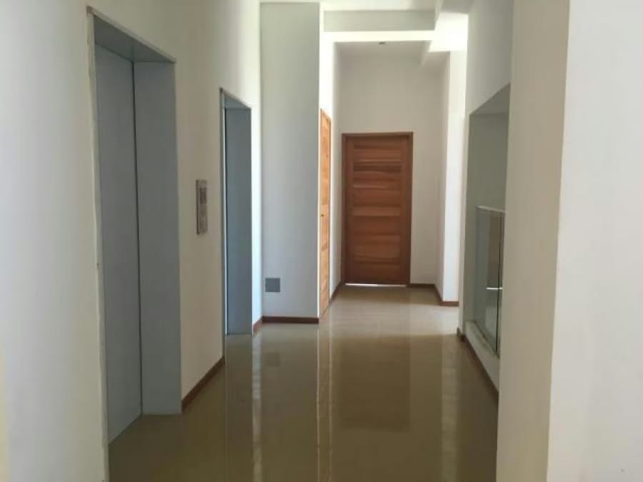 Apartamento en Venta en Maracaibo - 3