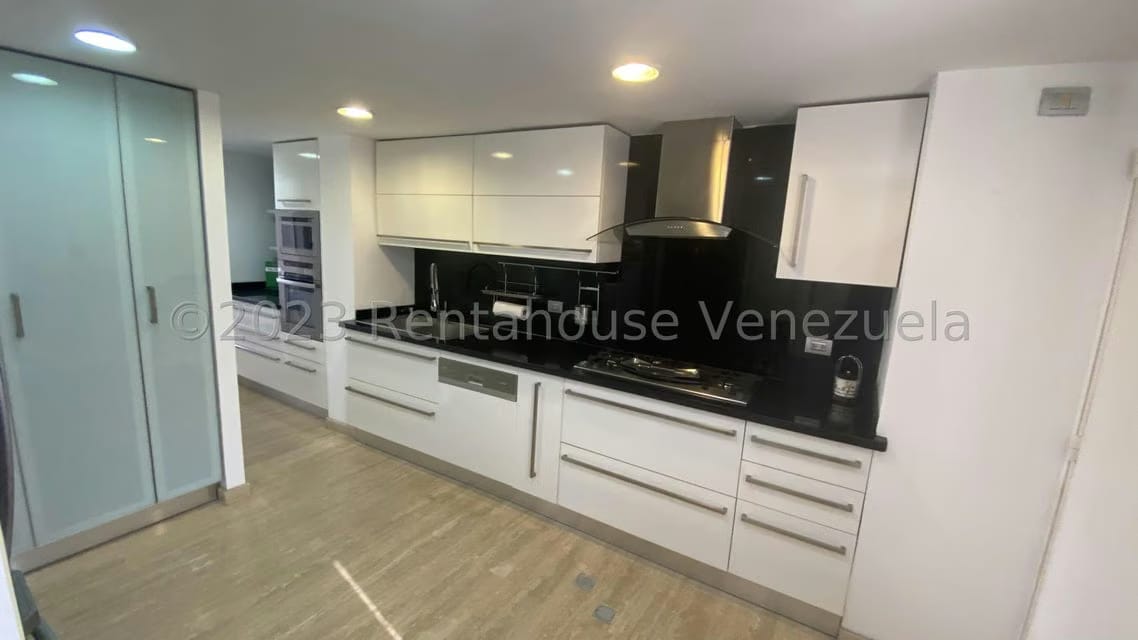 Apartamento (1 Nivel) en Alquiler en Colinas de Valle Arriba, Distrito Metropolitano - 12