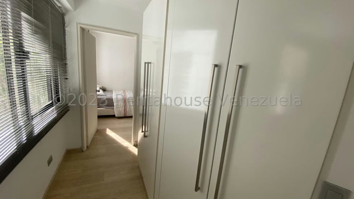 Apartamento (1 Nivel) en Alquiler en Colinas de Valle Arriba, Distrito Metropolitano - 14