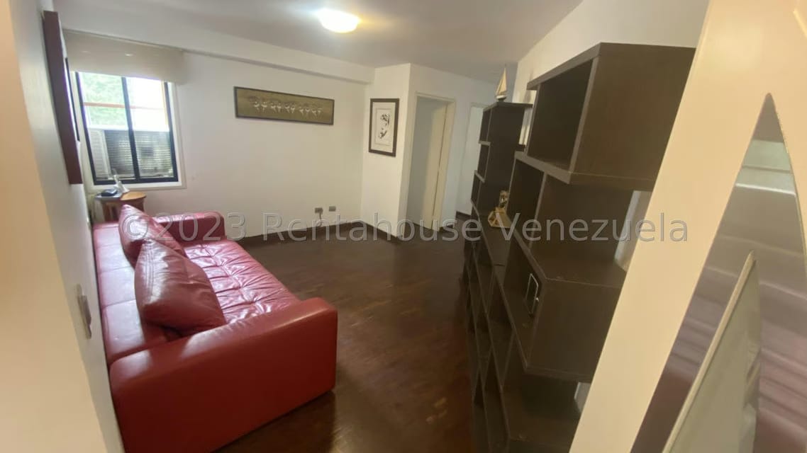 Apartamento (1 Nivel) en Alquiler en Colinas de Valle Arriba, Distrito Metropolitano - 20