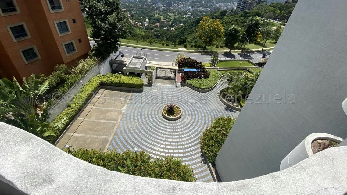 Apartamento (1 Nivel) en Alquiler en Colinas de Valle Arriba, Distrito Metropolitano - 44