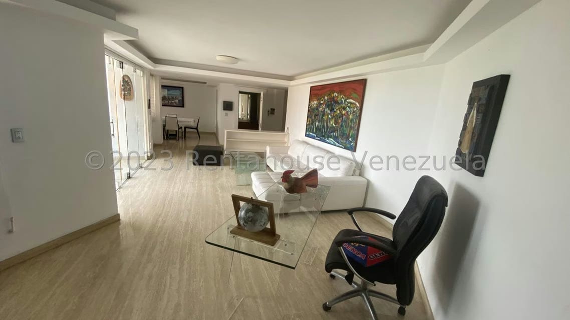 Apartamento (1 Nivel) en Alquiler en Colinas de Valle Arriba, Distrito Metropolitano - 6